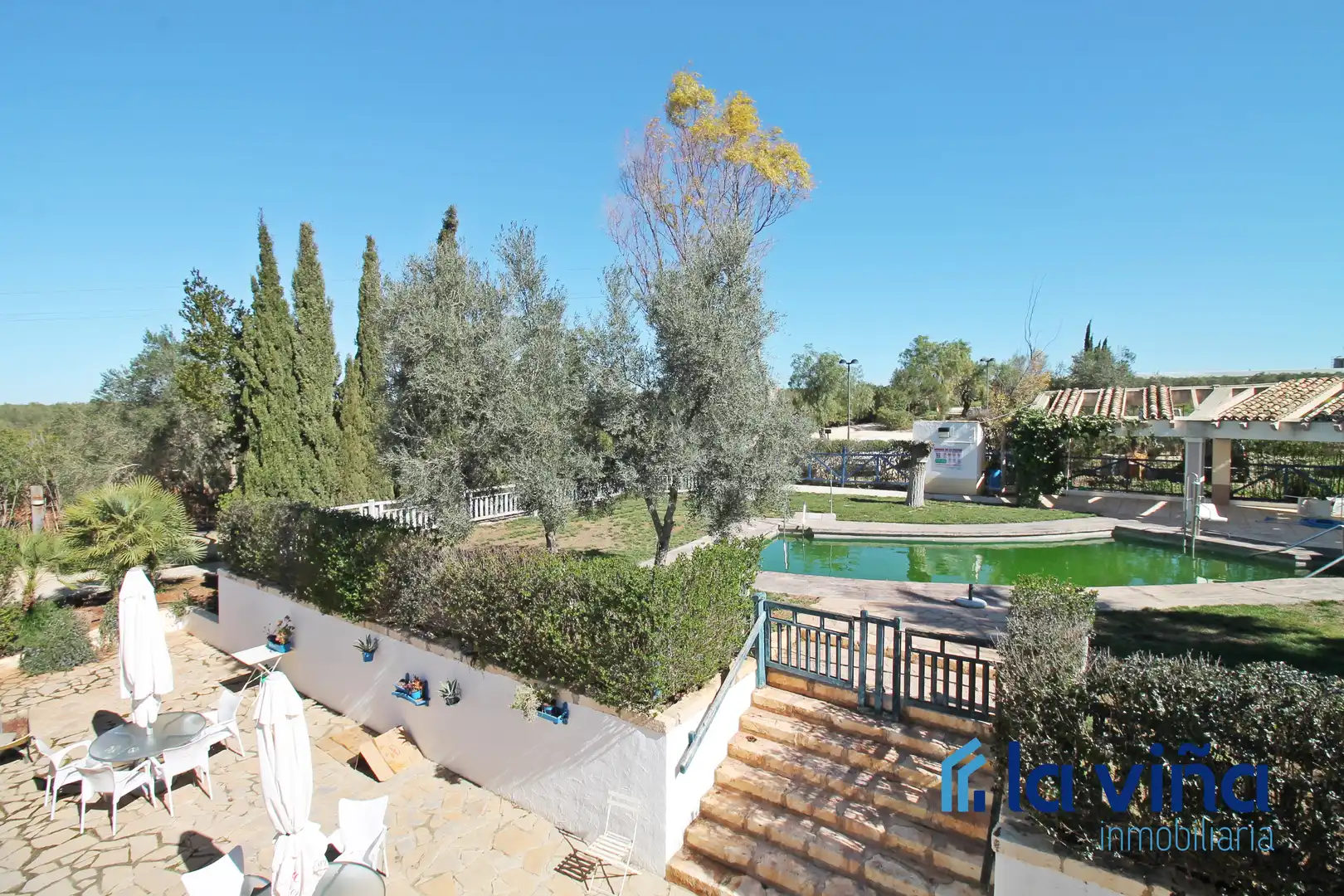 Jardín de Finca rústica en venta en Martín de la Jara con Aire acondicionado, Jardín privado y Trastero