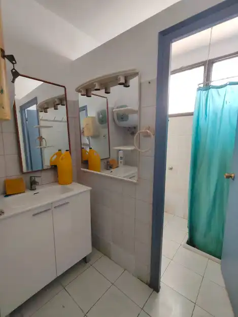 Bany de Nau industrial en venda en Polinyà amb Calefacció