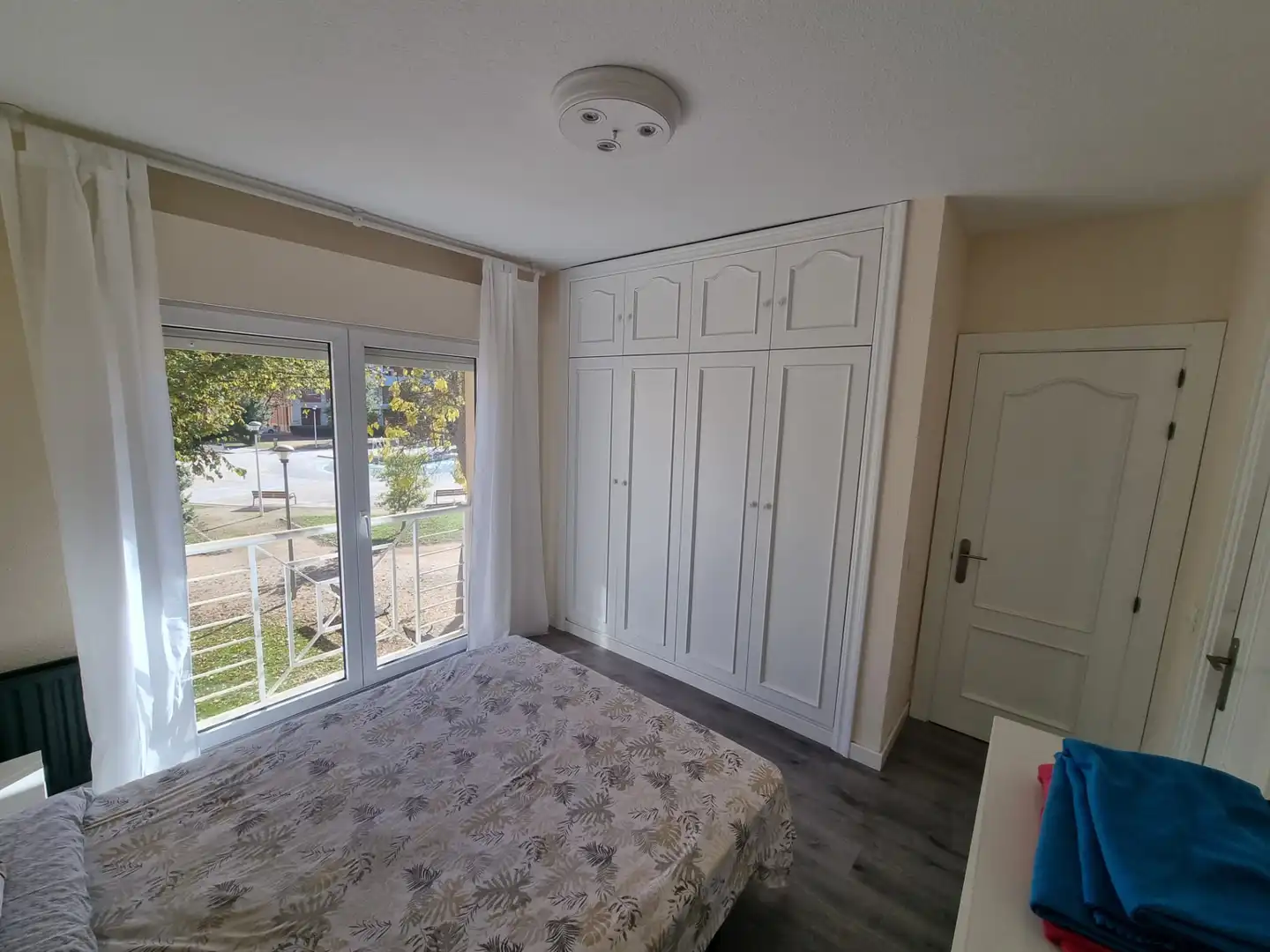 Dormitori de Apartament en venda en Ciudad Real amb Aire condicionat i Moblat