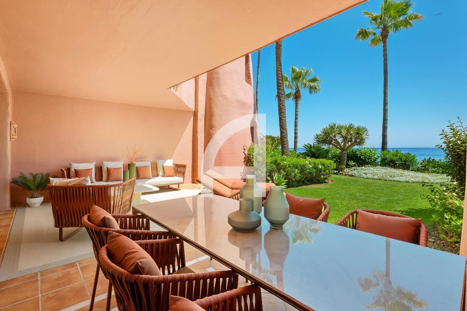 Garden of Flat for sale in Estepona  with Air Conditioner, Heating and Terrace