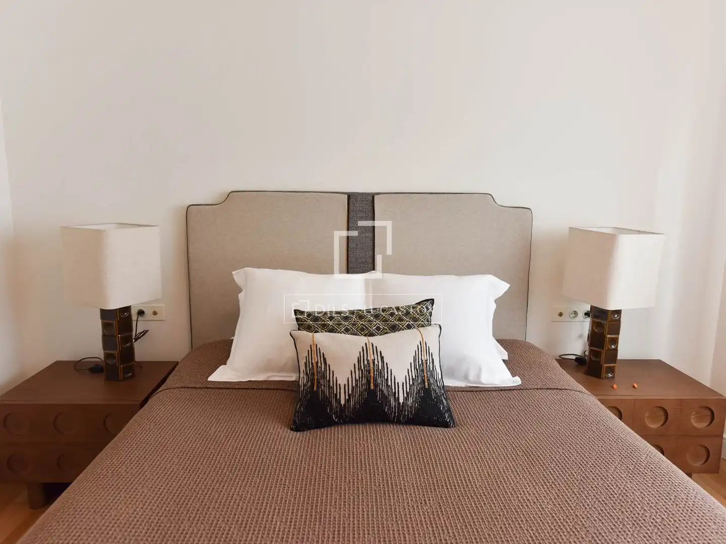 Bedroom of Flat for sale in Barcelona  with Air Conditioner, Heating and Terrace