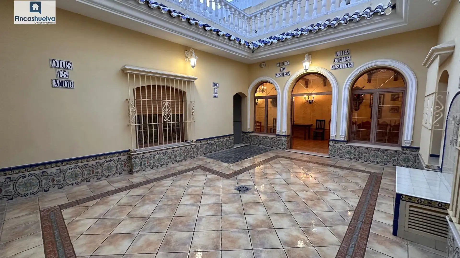 Houses for sale in Moguer  with Private garden, Terrace and Storage room