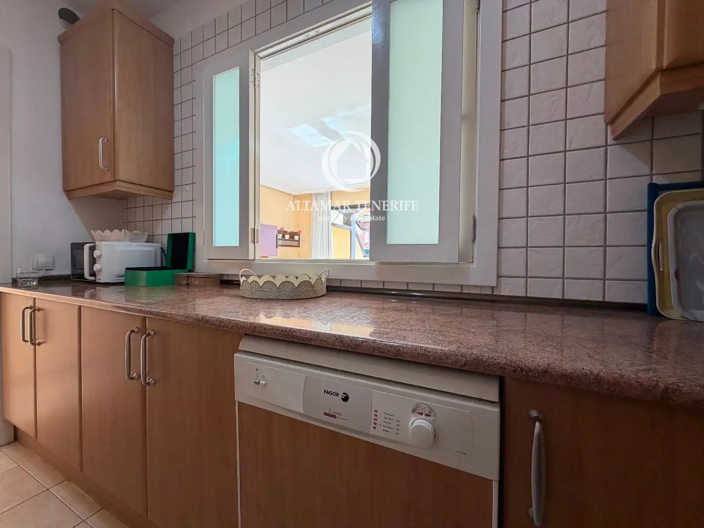 Einfamilien-Reihenhaus zur Miete in La Enramada, La Caleta