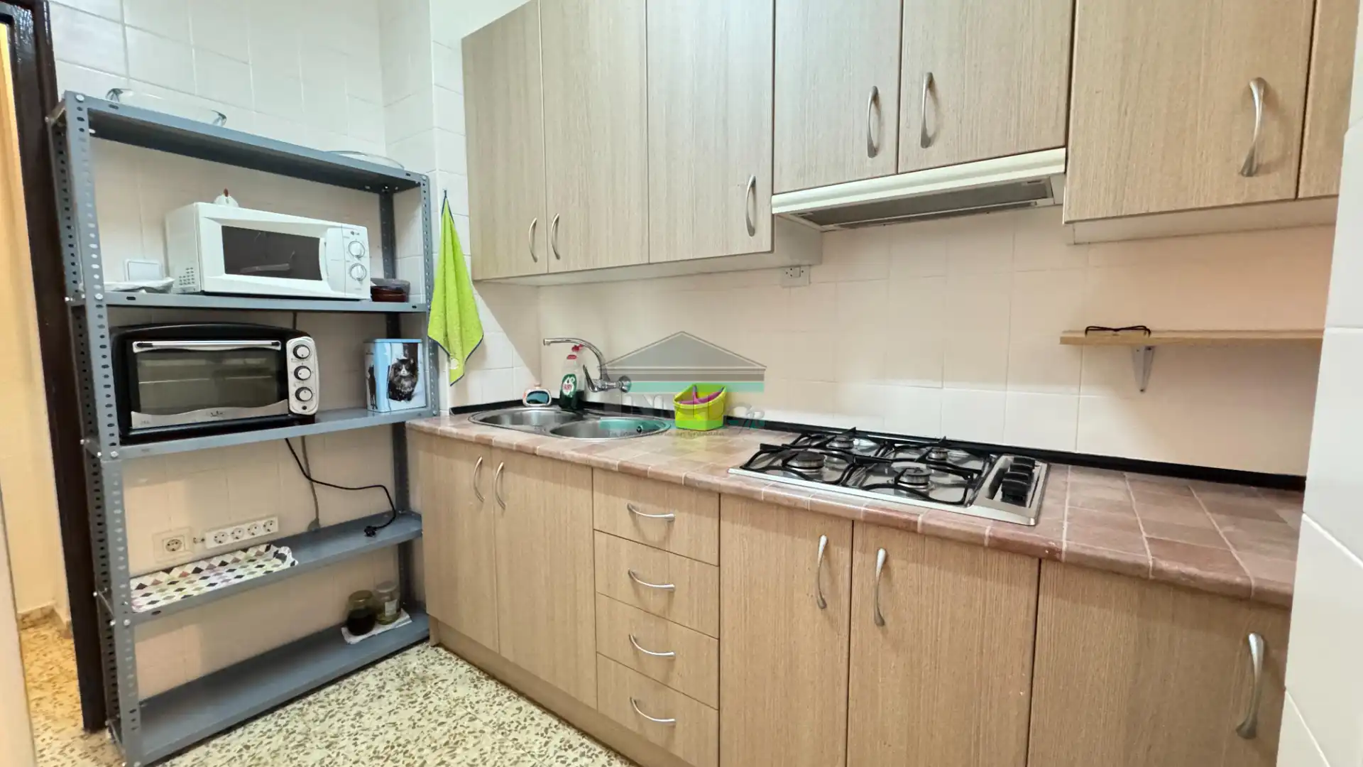Kitchen of Flat for share in Granada  with Heating, Furnished and Oven