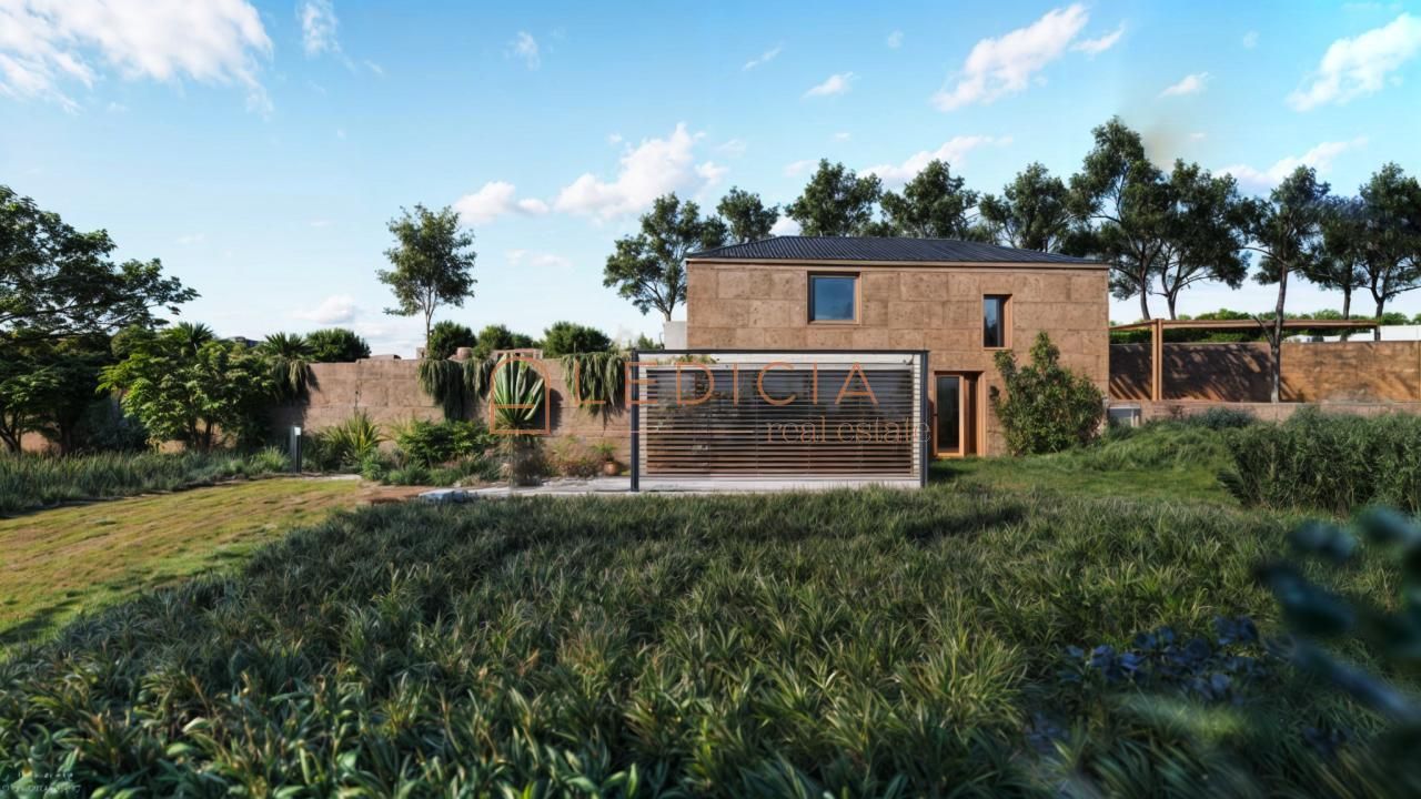 Finca rústica en venta en Pontevedra Capital  con Calefacción, Jardín privado y Parquet