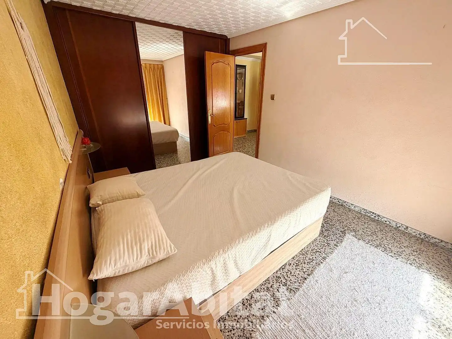 Schlafzimmer von Wohnung zum Verkauf in Cheste mit Klimaanlage, Heizung und Terrasse