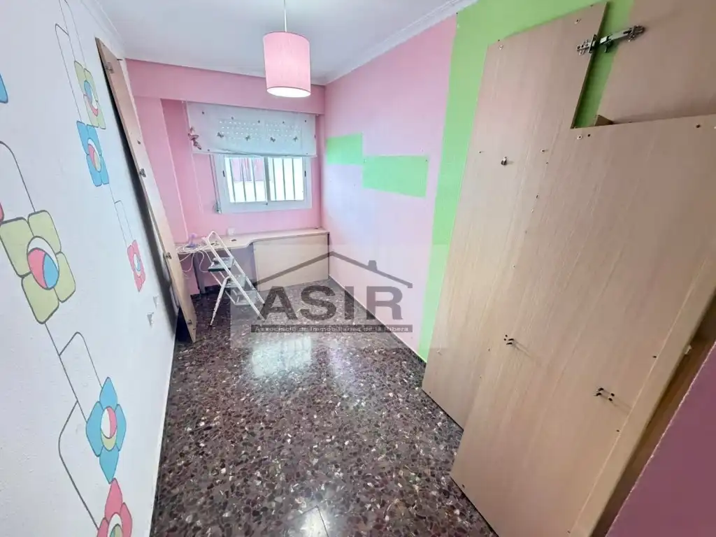 Habitación de Piso en venta en Alzira con Terraza