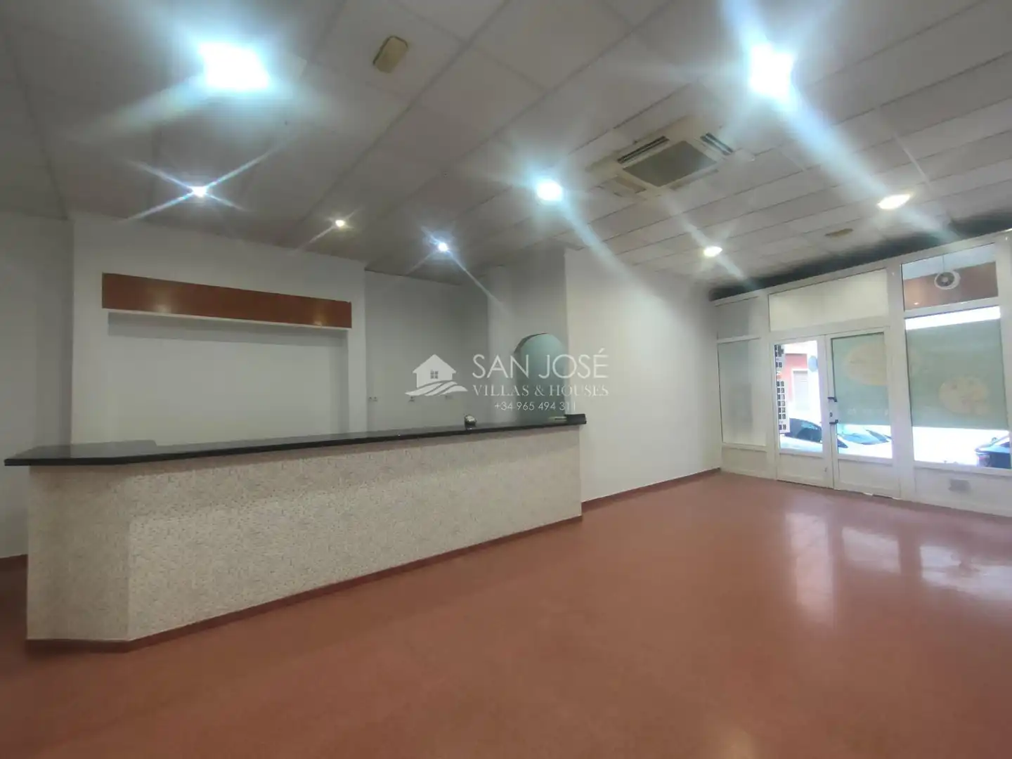 Local en venta en Aspe con Aire acondicionado