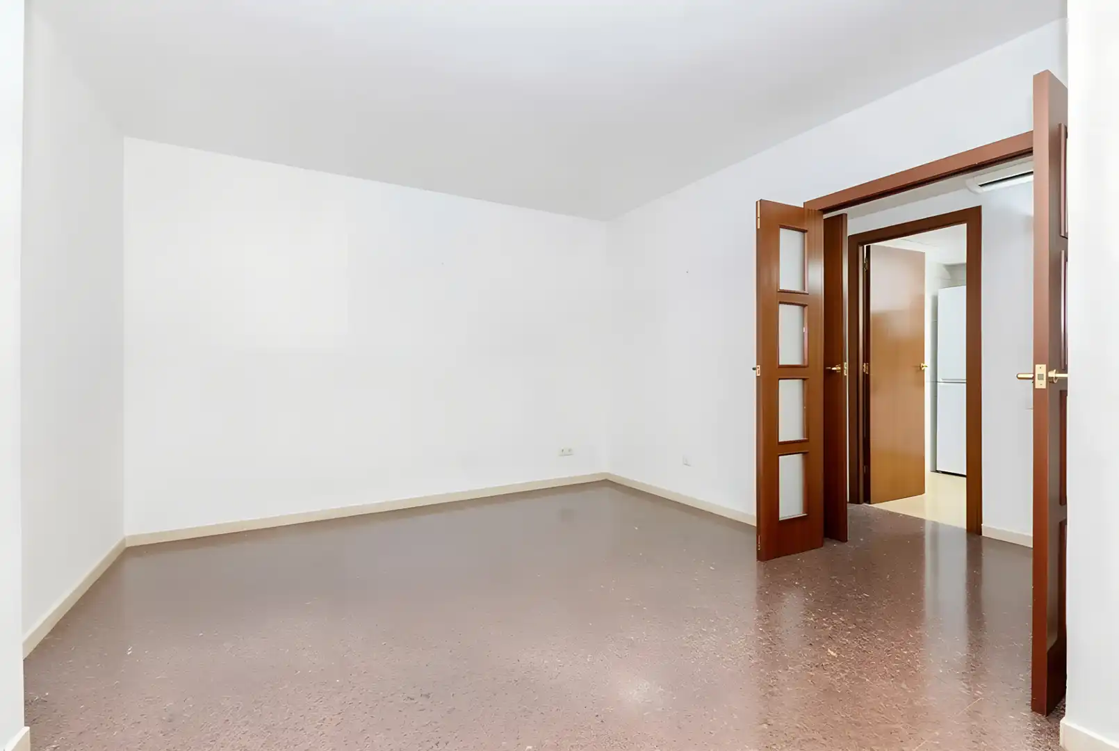Flat with terrace for sale in Carrer de Juan Bravo, imagen 3