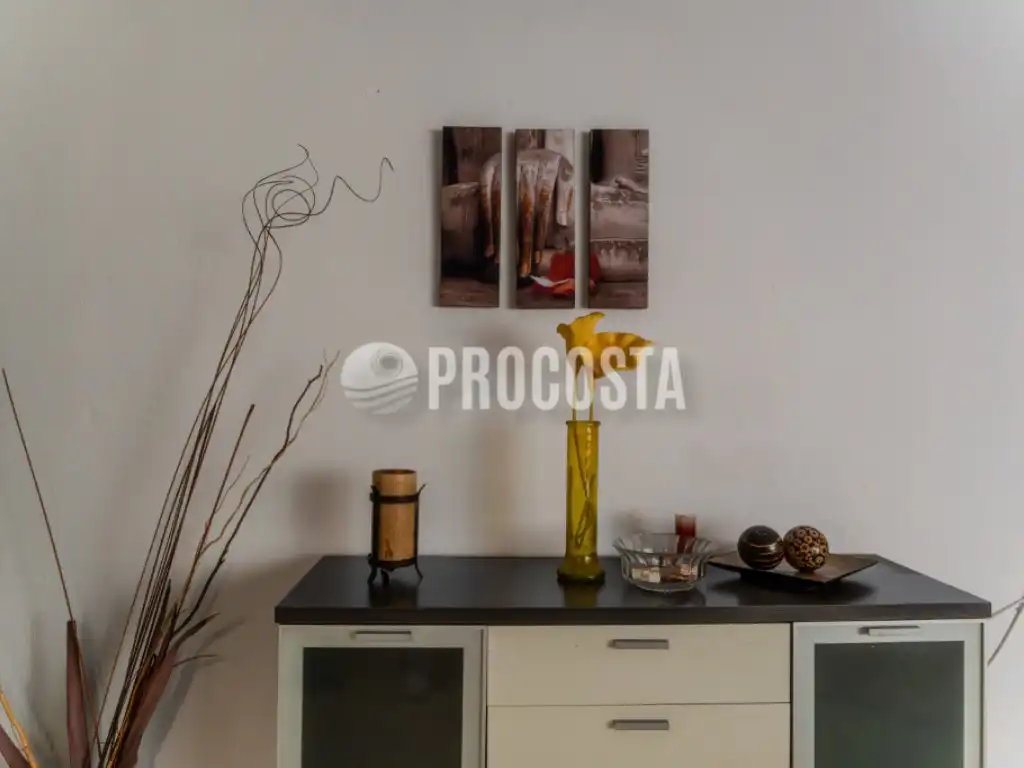 Piso en venta en Calle Dr Alvarez, Almuñecar Centro