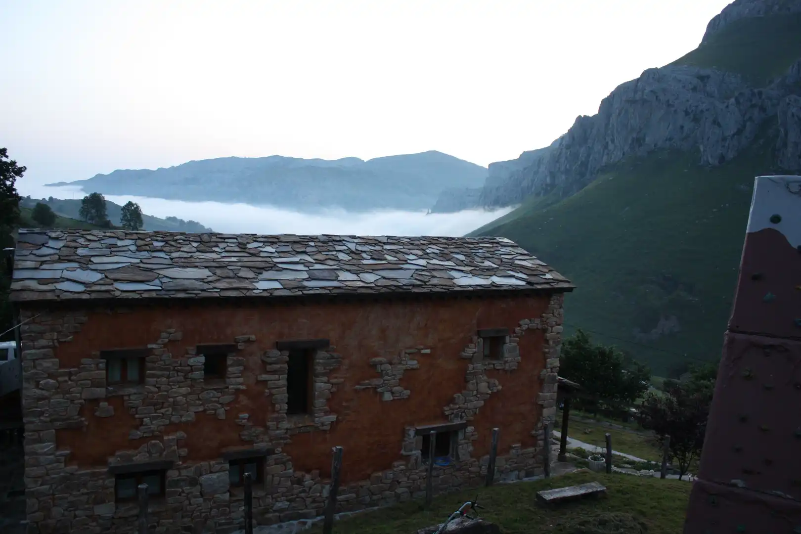 Vista exterior de Finca rústica en venta en San Roque de Riomiera con Jardín privado
