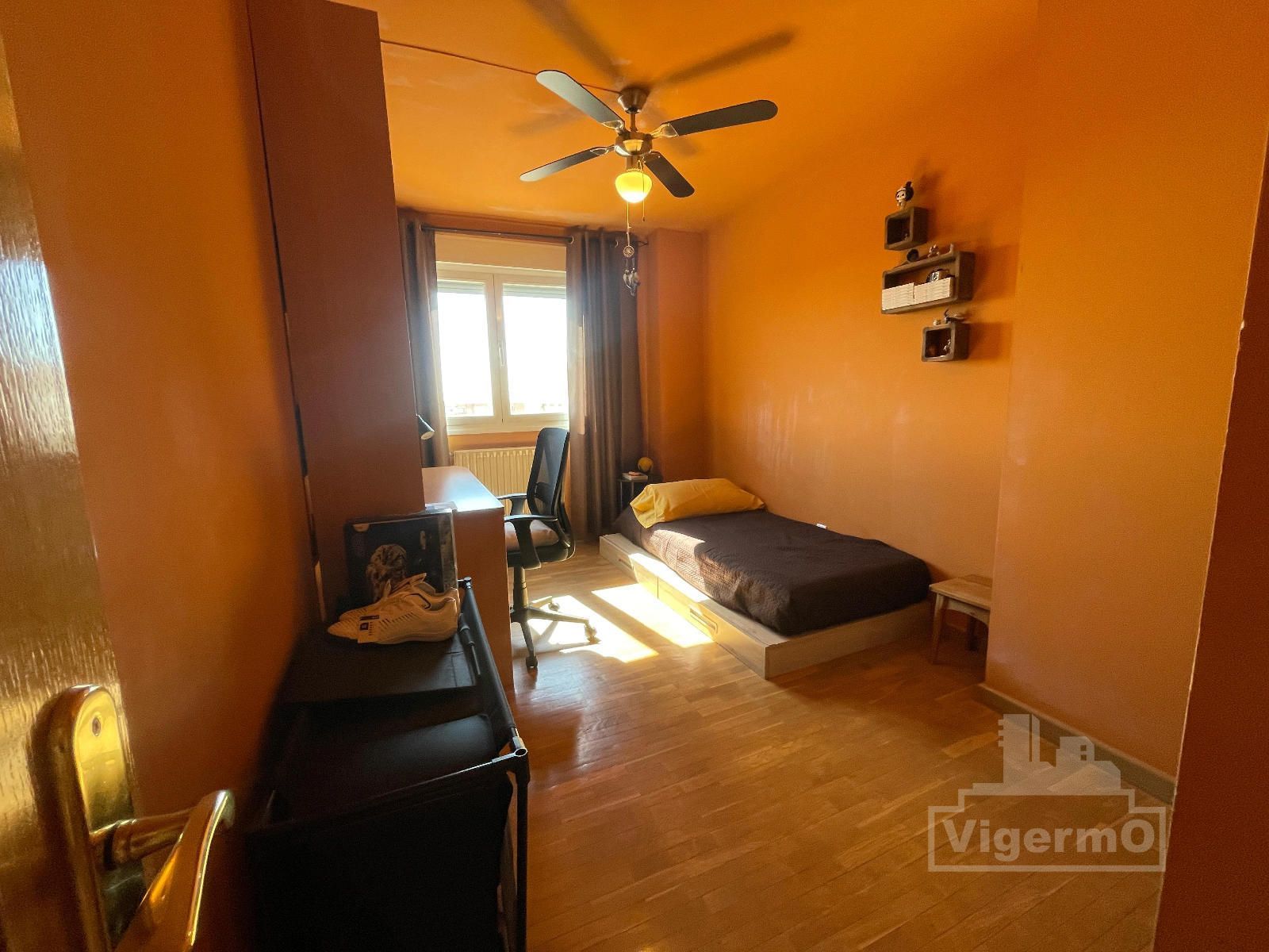 Bedroom of Attic for sale in Torrejón de Ardoz  with Air Conditioner, Heating and Terrace