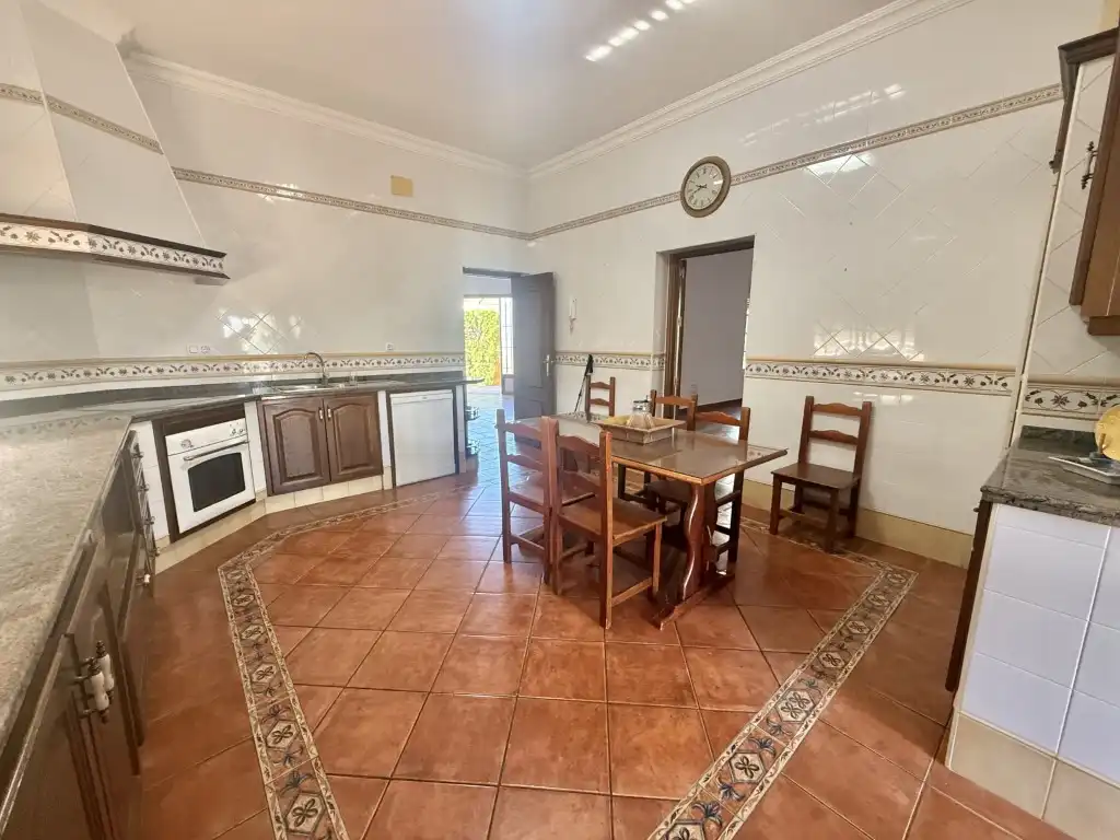 Cocina de Casa o chalet en venta en Mairena del Alcor con Amueblado y Balcón