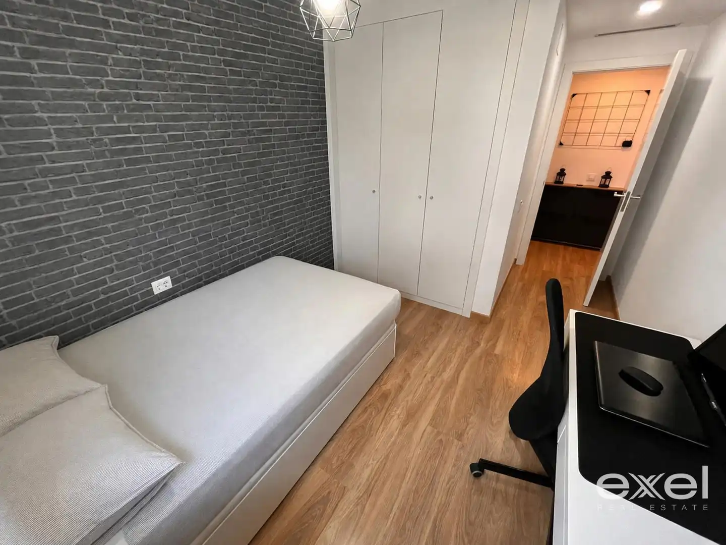 Habitación de Piso en venta en Sant Just Desvern con Aire acondicionado, Calefacción y Terraza