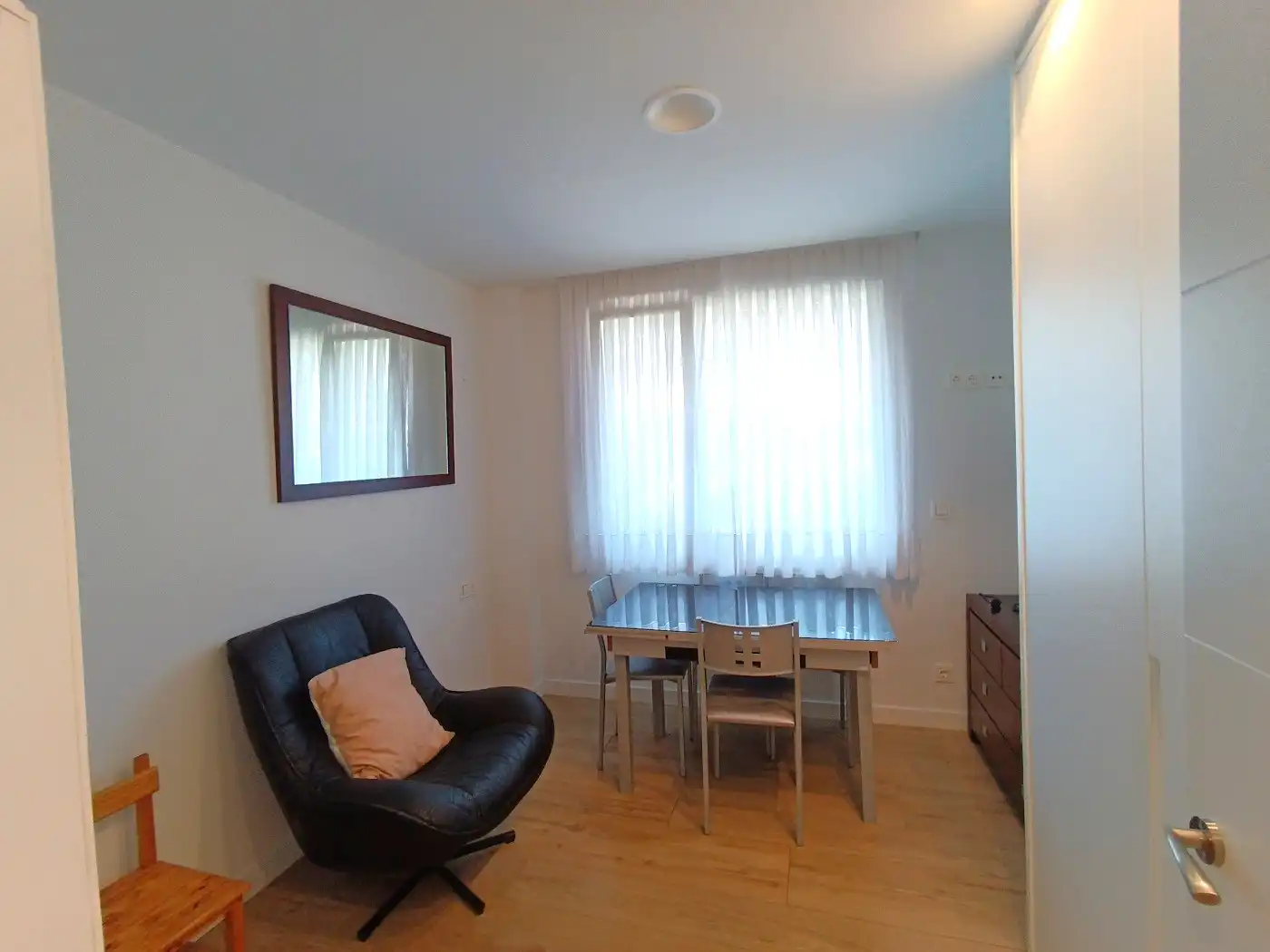 Sala de estar de Planta baja en venta en Sopela con Calefacción, Terraza y Amueblado