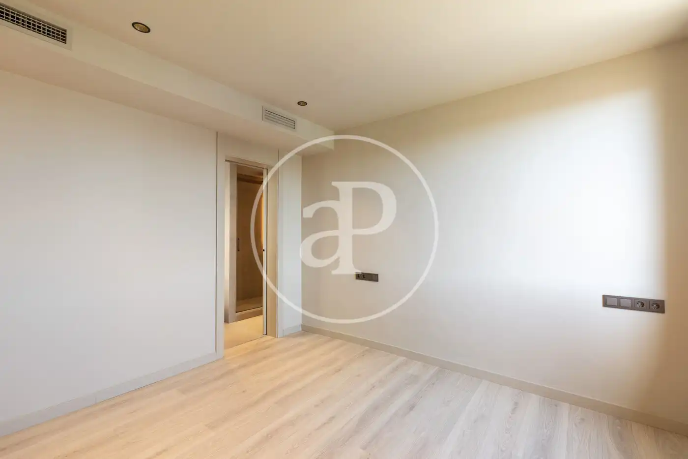 Penthouse mit Terrasse zum Verkauf in Carrer de Provença, imagen 23