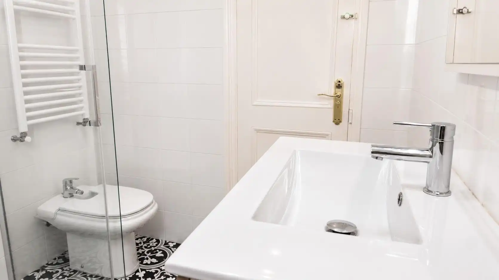 Baño de Piso en venta en Comillas (Cantabria) con Calefacción