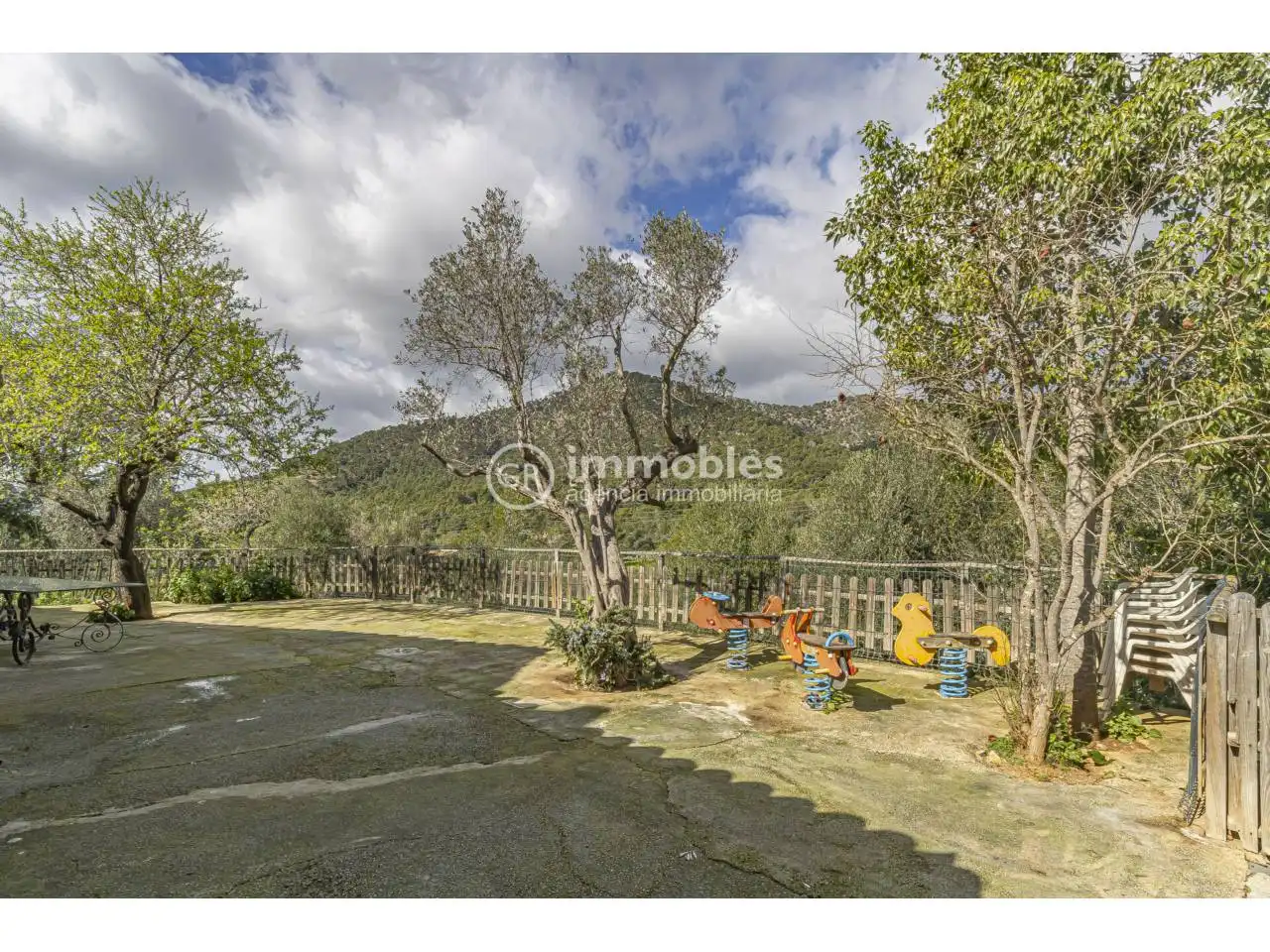 Finca rústica en venda a Alaró