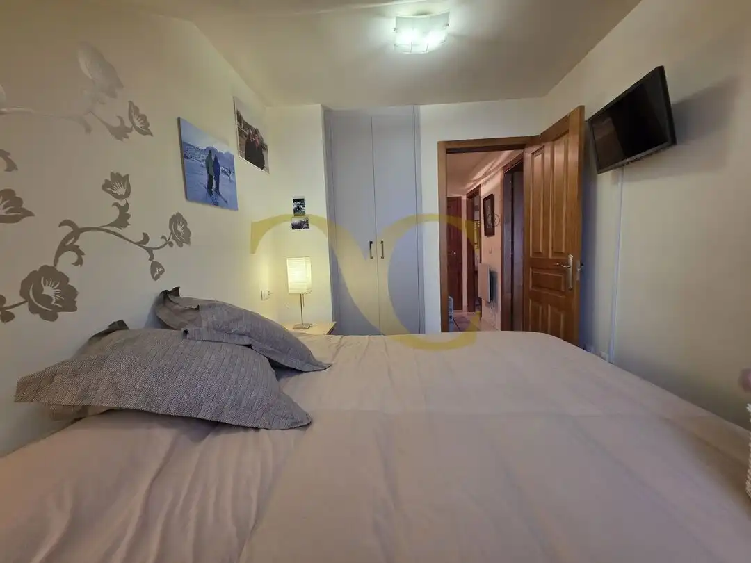 Bedroom of Duplexes for sale in Puebla de Lillo  with Heating, Storage room and Furnished