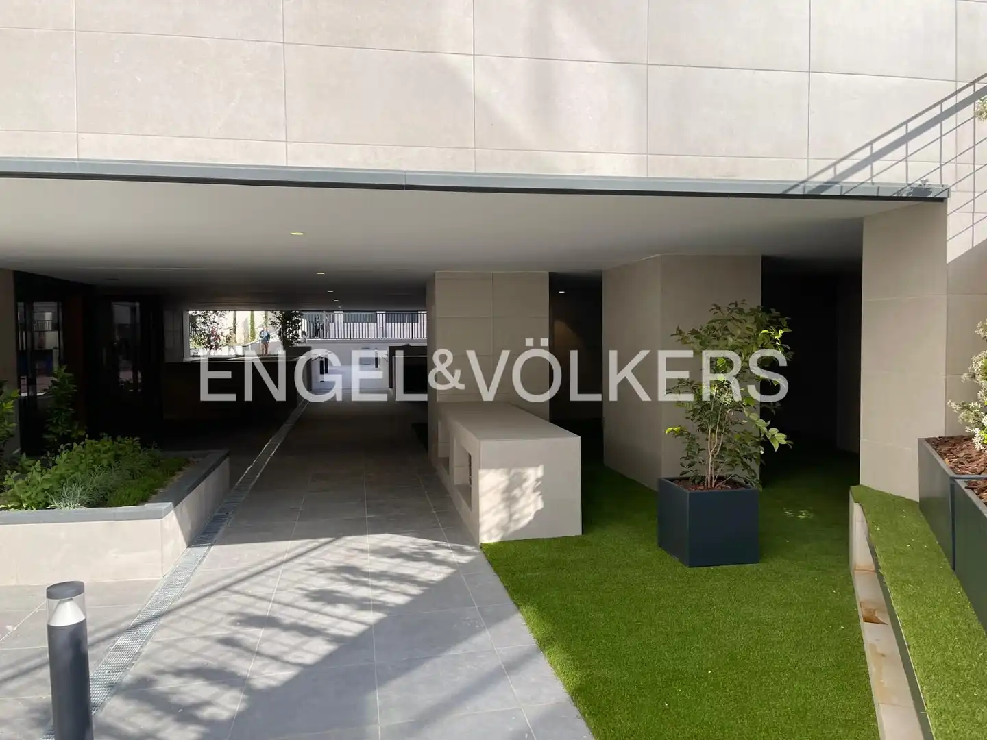 Terraza de Piso en venta en Madrid con Calefacción, Jardín privado y Parquet