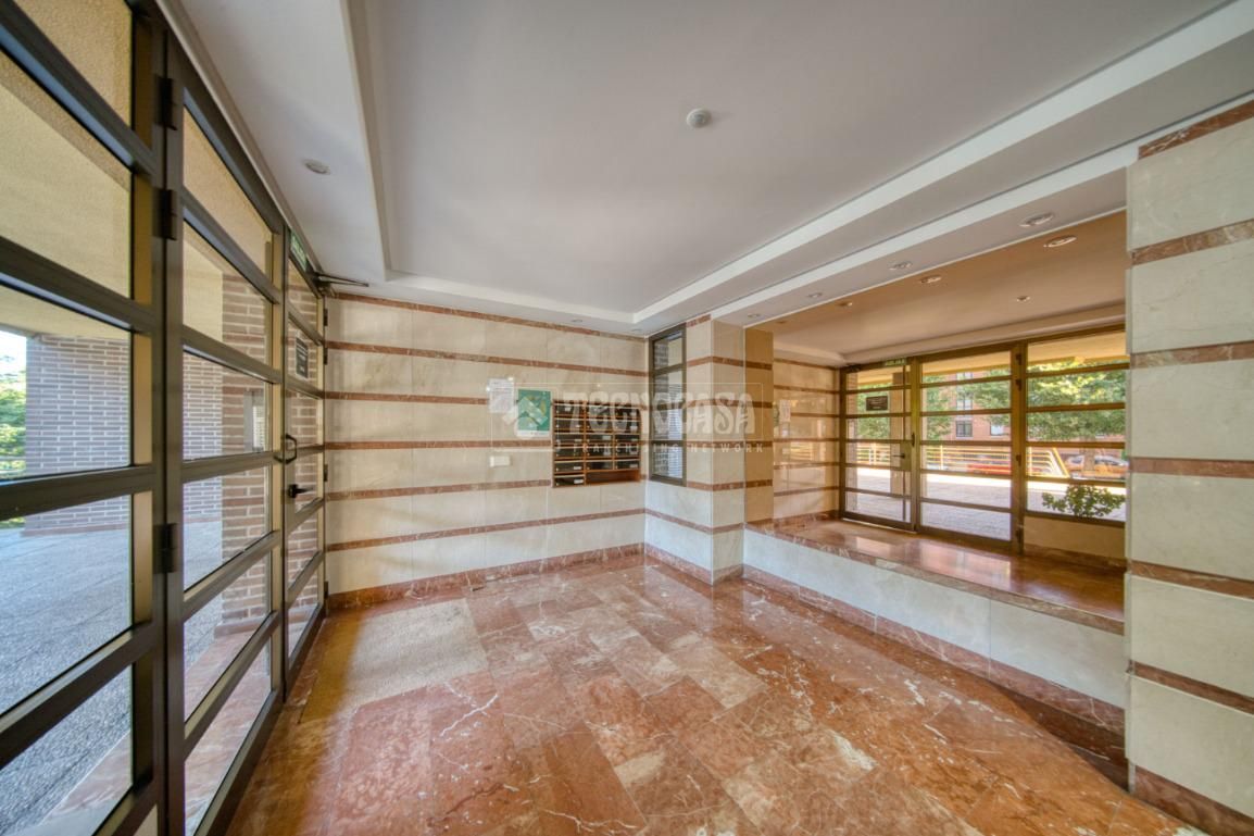 Piso en venta en Valladolid Capital con Calefacción, Terraza y Piscina comunitaria