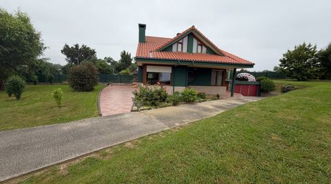 Foto 2 von Einfamilien-Reihenhaus zum Verkauf in Centro, Torrelavega