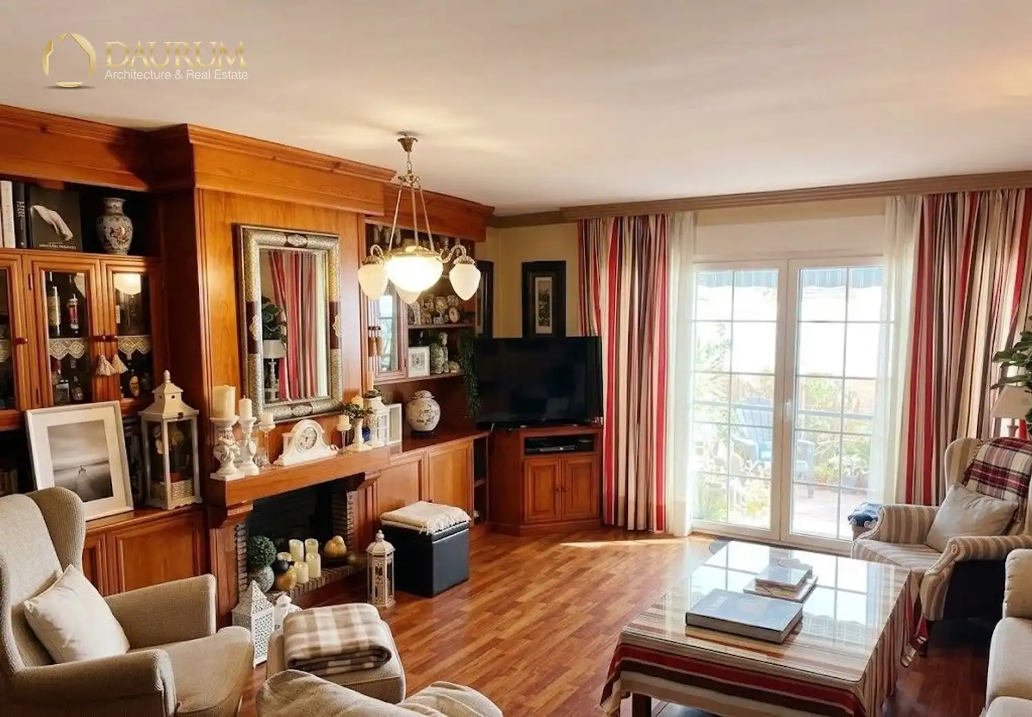Sala de estar de Casa adosada en venta en Málaga con Aire acondicionado, Calefacción y Terraza