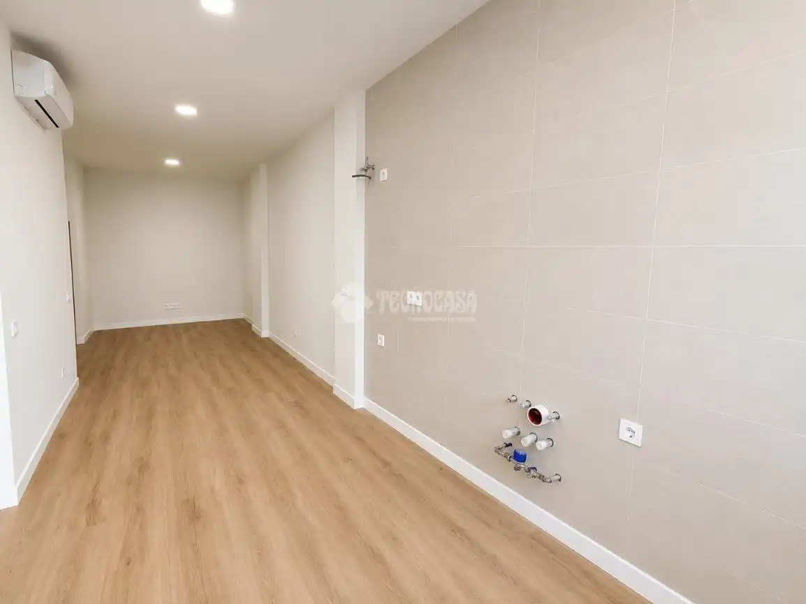 Piso en venta en Pinto con Aire acondicionado