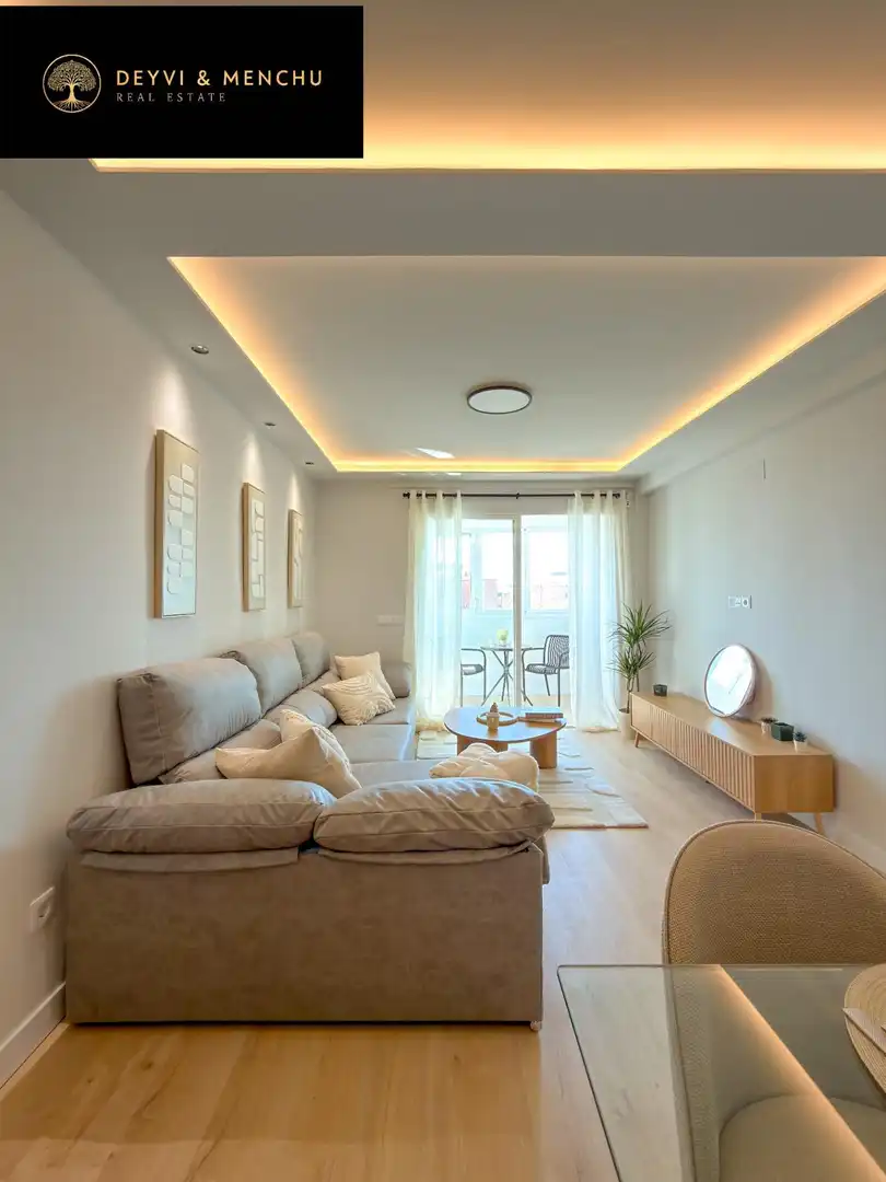 Wohnzimmer von Wohnung zum Verkauf in Madrid mit Klimaanlage, Heizung und Möbliert