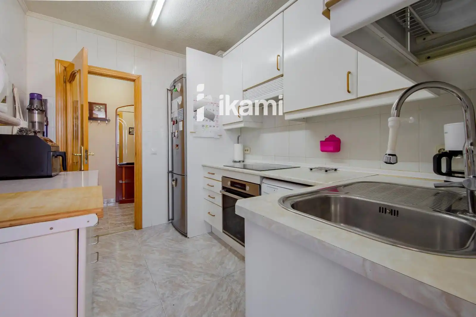 Küche von Wohnung zum Verkauf in Cobeña mit Klimaanlage, Heizung und Terrasse