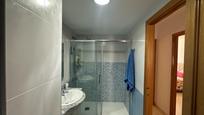 Bathroom of Flat for sale in Gandia  with Air Conditioner, Terrace and Community pool