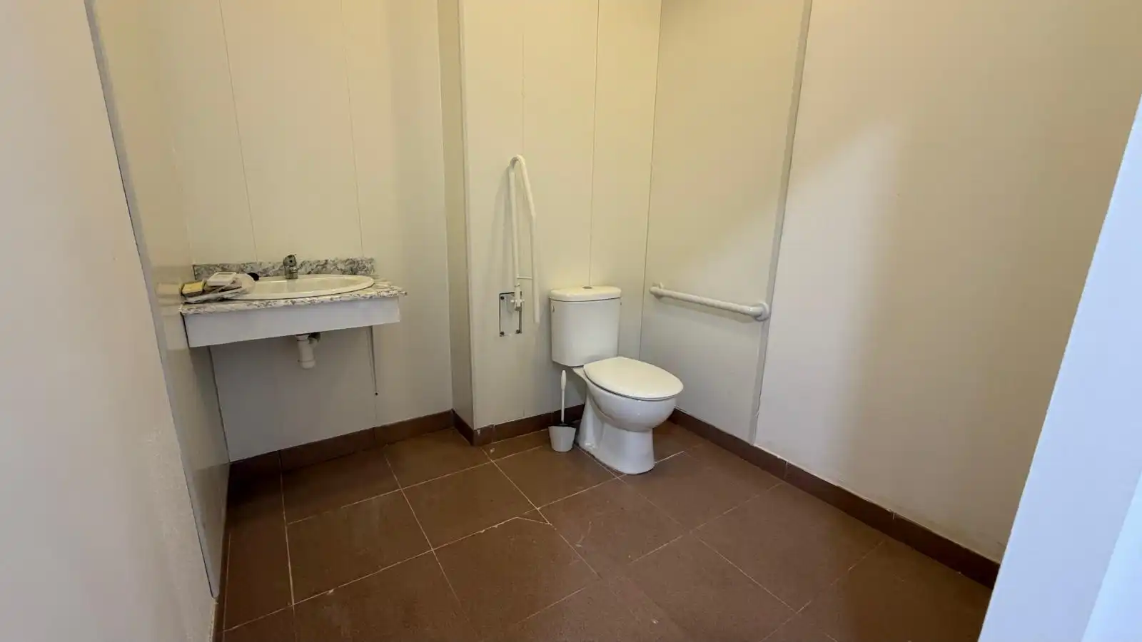 Local comercial de lloguer a Calle del Parque 19, imagen 9