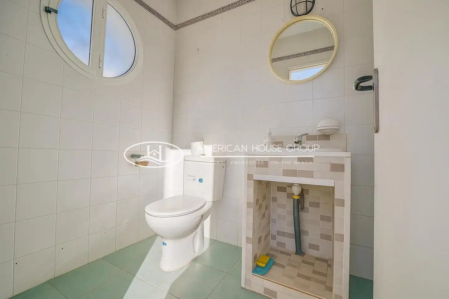Bathroom of Houses for sale in Chiclana de la Frontera