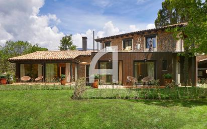 Jardí de Casa adosada en venda en Bellver de Cerdanya amb Aire condicionat, Calefacció i Jardí privat