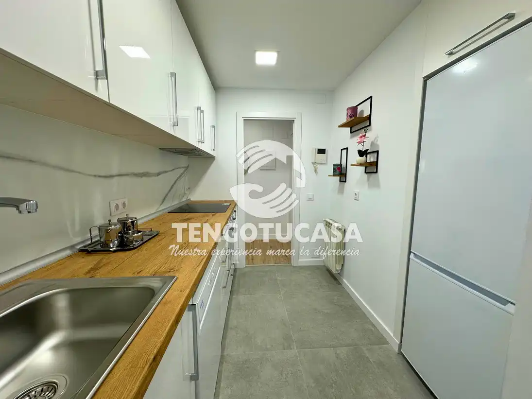 Cuina de Pis en venda en Madrid amb Aire condicionat, Calefacció i Moblat
