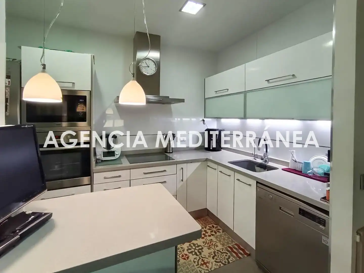Kitchen of Attic for sale in Valencia  with Air Conditioner, Heating and Terrace