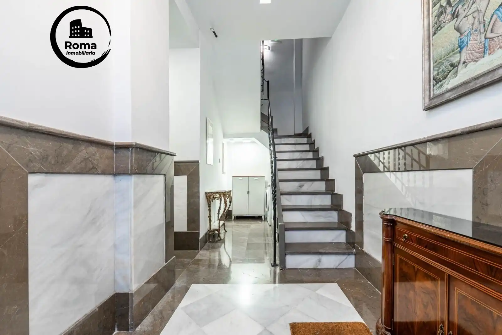 Houses for sale in Granada  with Air Conditioner, Heating and Furnished