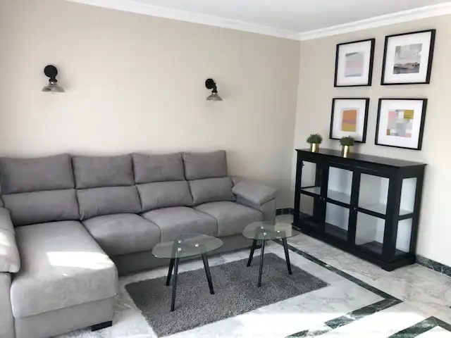 Wohnzimmer von Wohnung zur Miete in Granada mit Klimaanlage, Heizung und Möbliert