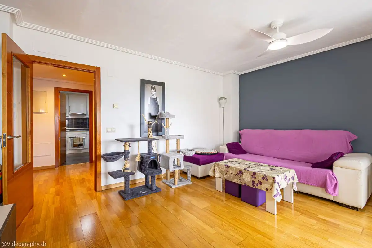 Sala de estar de Piso en venta en Valdemoro con Calefacción, Terraza y Balcón
