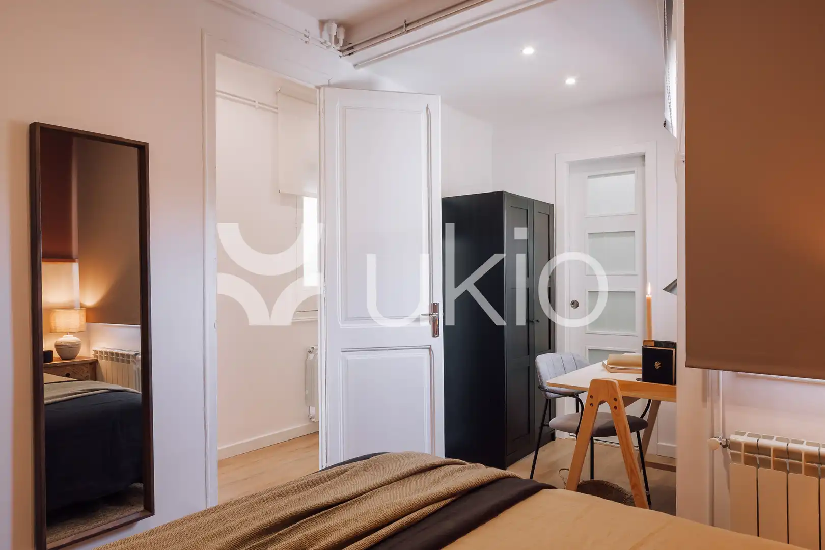 Habitación de Apartamento de alquiler en Barcelona con Aire acondicionado, Calefacción y Amueblado