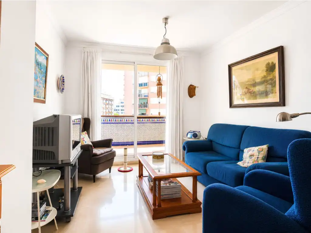 Living room of Flat for sale in Fuengirola  with Air Conditioner, Terrace and Swimming Pool