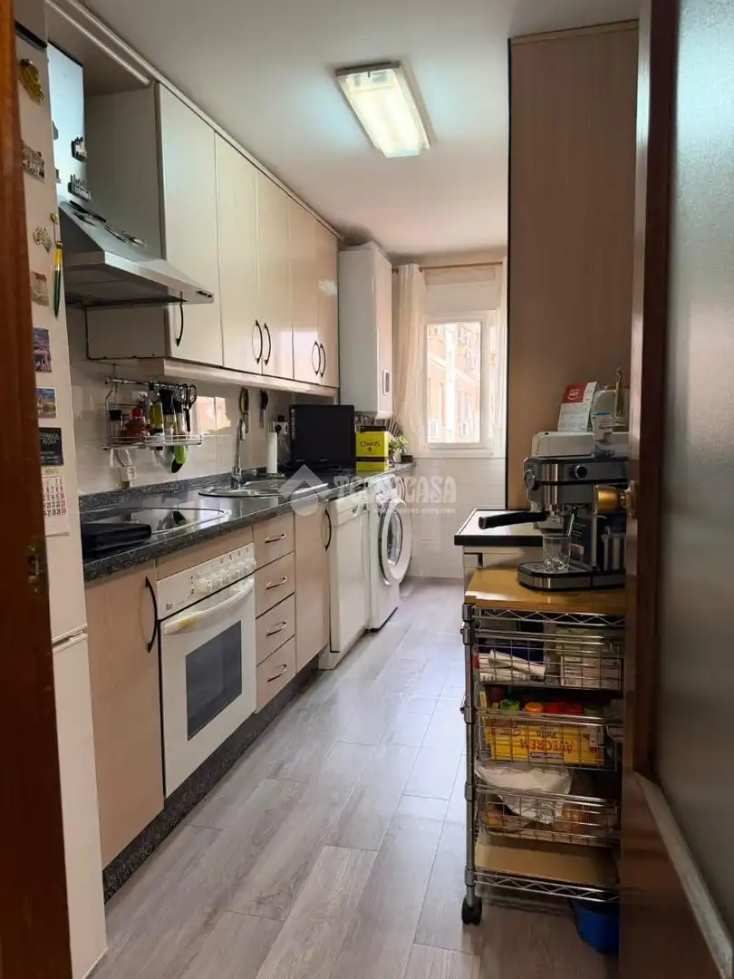 Flat with terrace for sale in Sur, imagen 6