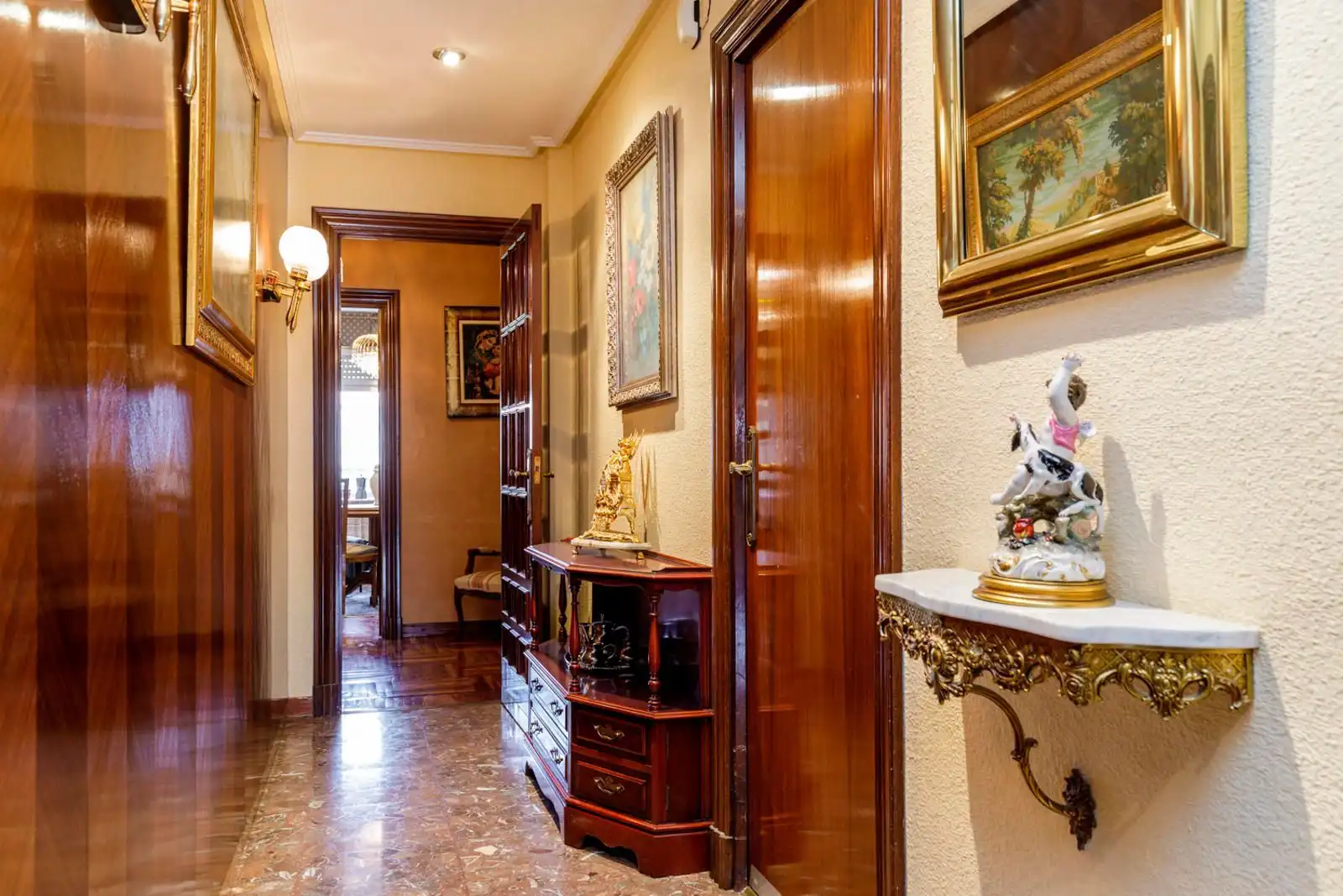 Flat for sale in Zaragoza  with Air Conditioner, Terrace and Storage room