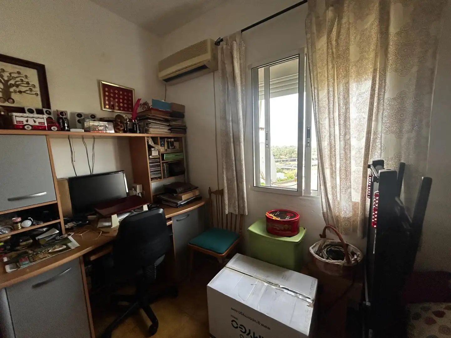 Habitación de Dúplex en venta en San Juan de Aznalfarache