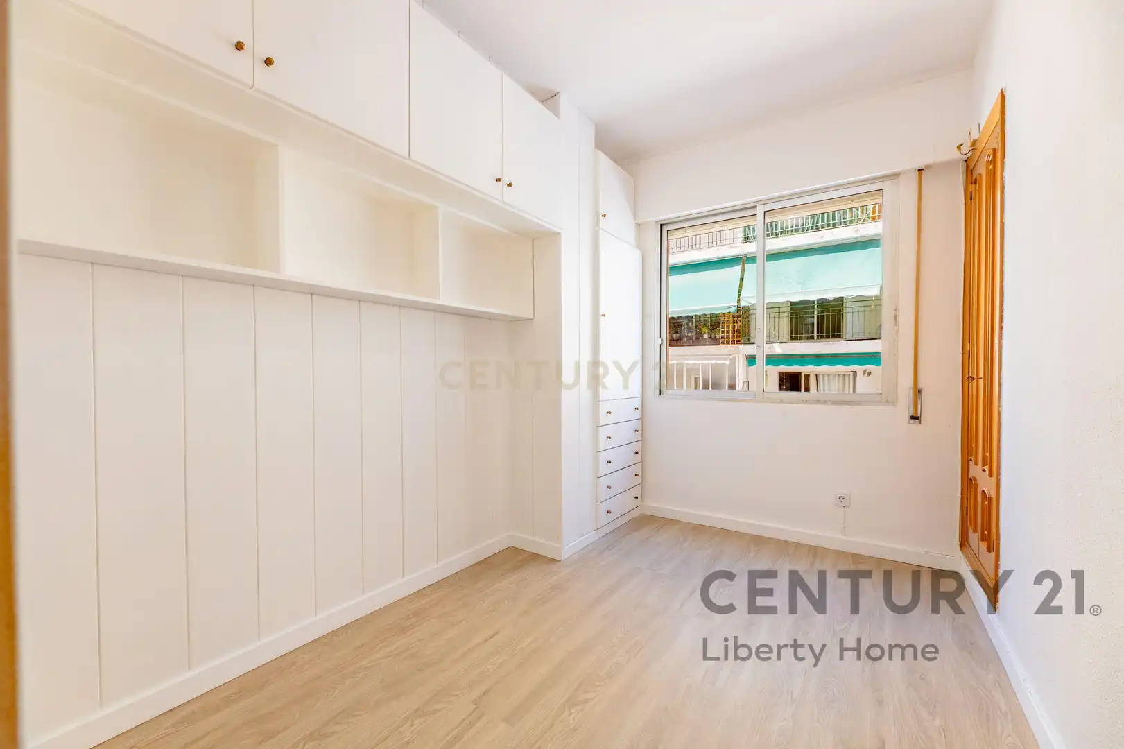 Dormitori de Apartament en venda en Alfafar