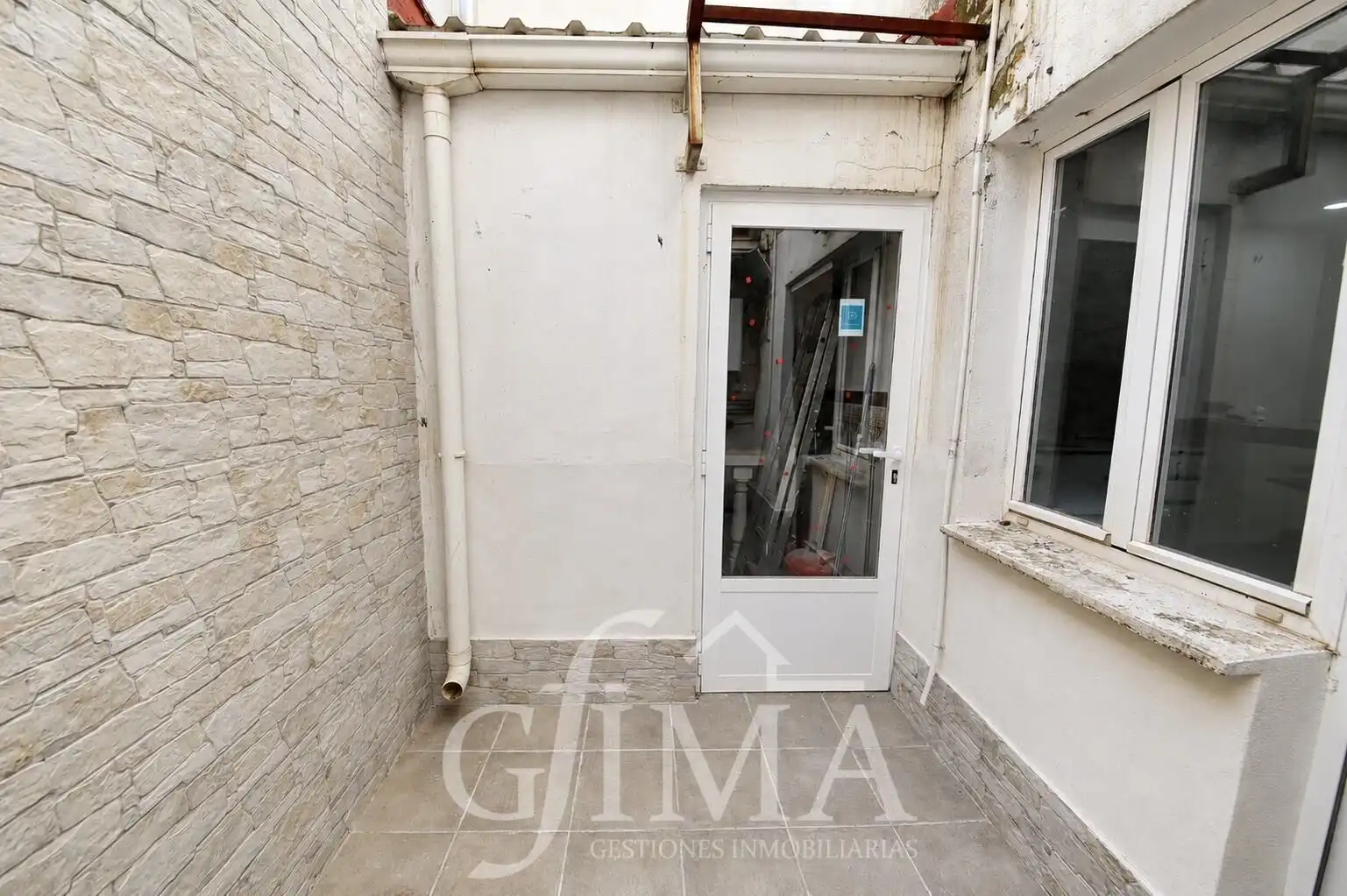 Terraza de Casa adosada en venta en Tomelloso con Calefacción y Trastero
