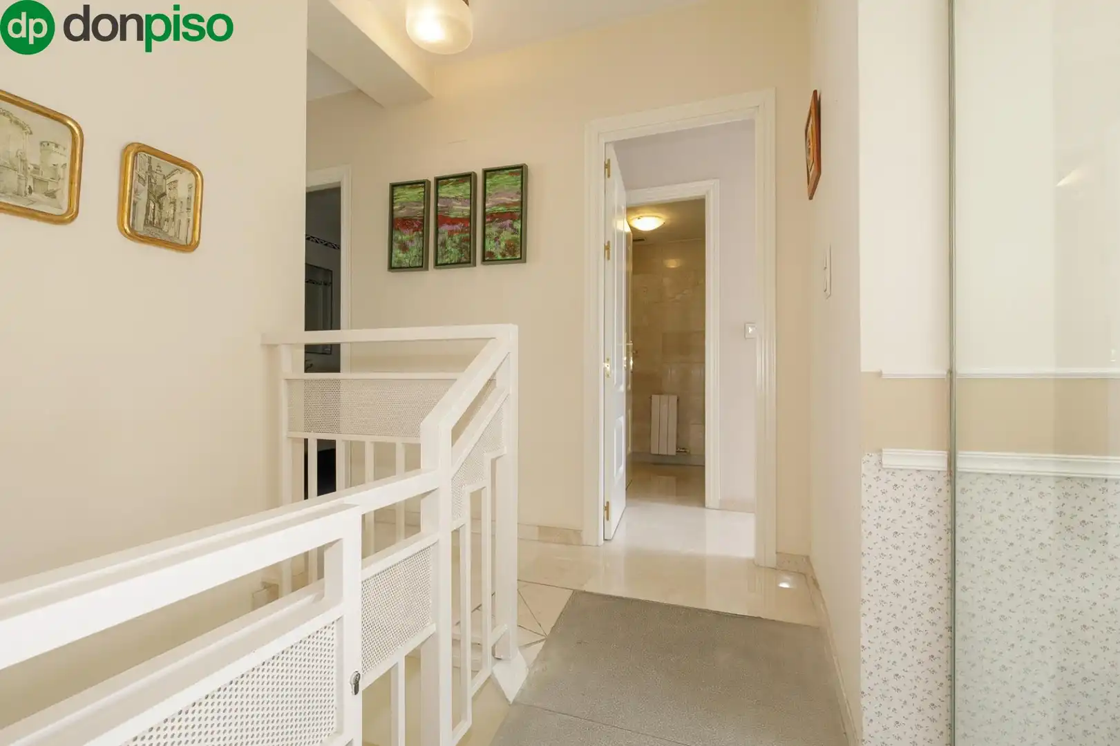 Casa adosada en venta en Calle Calle Hipócrates, San Miguel