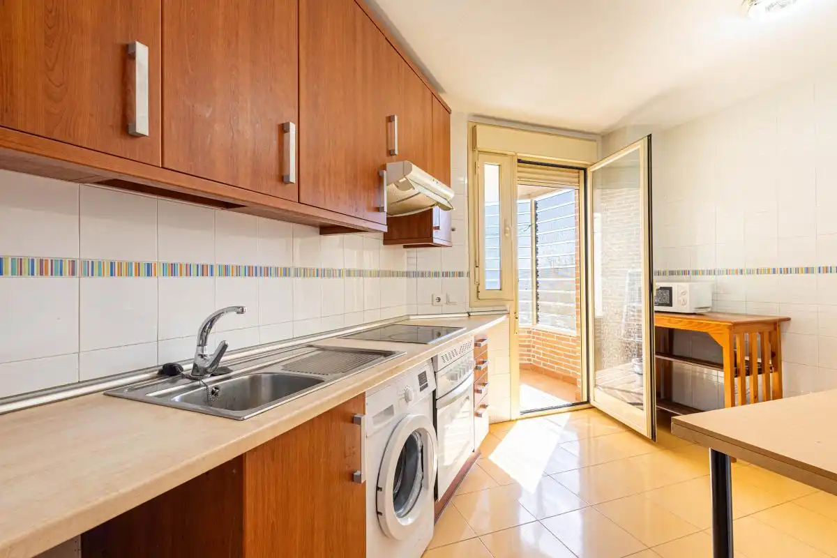 Kitchen of Flat for sale in Toledo  with Heating, Private garden and Swimming Pool
