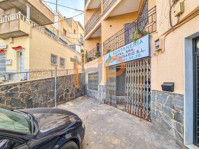 Local comercial en Venta en Macael