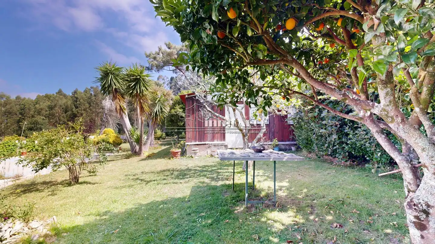 Garden of Residential for sale in Oleiros